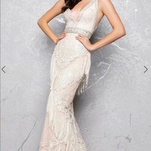 Mac Duggal sleeveless Vneck Couture Gown